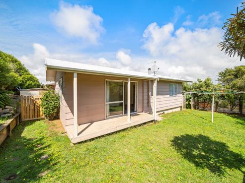 2/25 Tahurangi Place, Spotswood