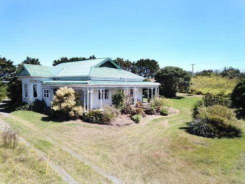 797 Baylys Coast Road, Dargaville Surrounds