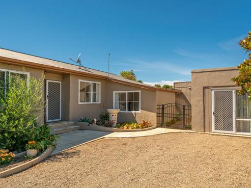 13 Cook Drive, Whitianga
