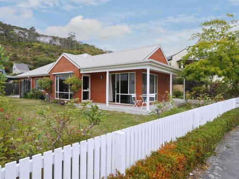 1 Basil Place, Mount Pleasant