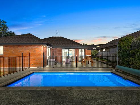 60 Lough Bourne Drive, Pukekohe