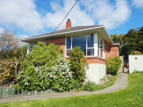 42 Glen Street, Marchwiel