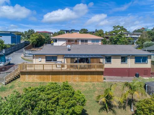 38 Coastal Heights, Stillwater