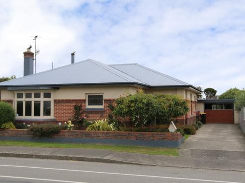 768 Queens Drive, Waikiwi