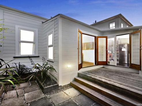 87 Waripori Street, Berhampore