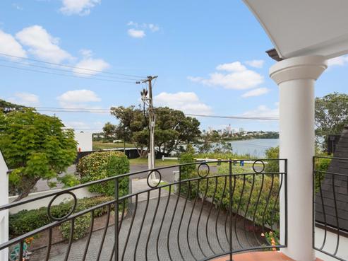 90 Ngataringa Road, Devonport
