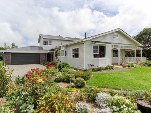 298 Mountain Road, Lepperton