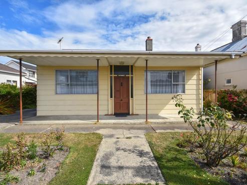 44 Eskvale Street, Saint Kilda