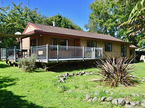 32 Wi Pere Street, Manakau