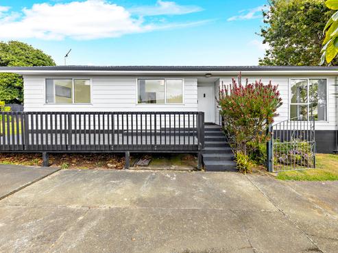 376 Roscommon Road, Clendon Park
