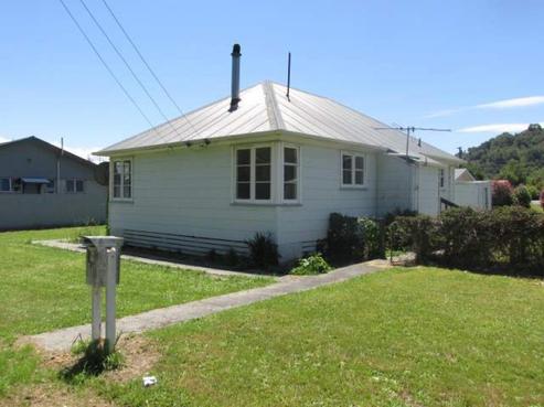 19 Victory Street, Reefton
