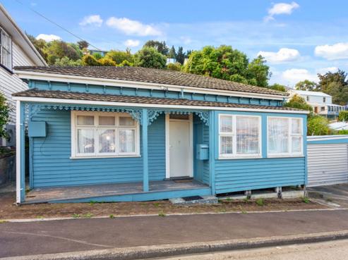 18 Simeon Quay, Lyttelton