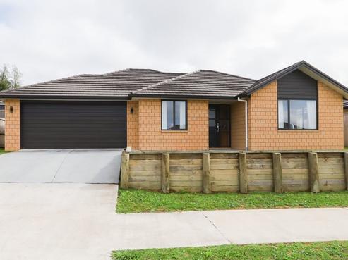 99 Te Manatu Drive, Huntington
