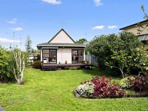 2/13 Ocean View Road, Hillcrest