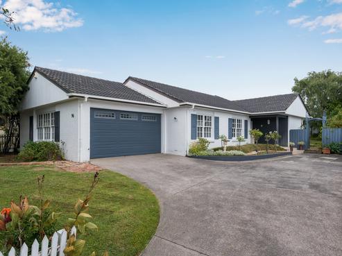 96 Glenmore Road, Sunnyhills