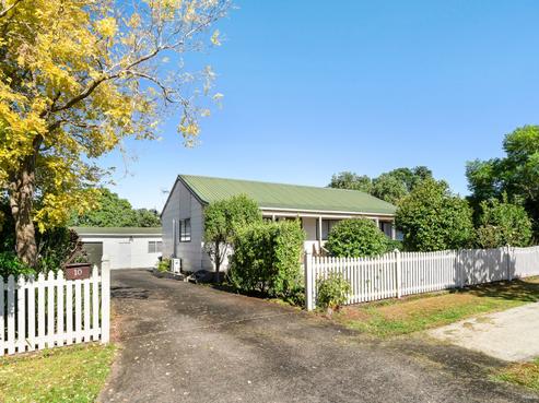 10 Seaward Place, Wattle Downs