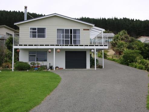 13 Sandy Bay Drive, Mataikona