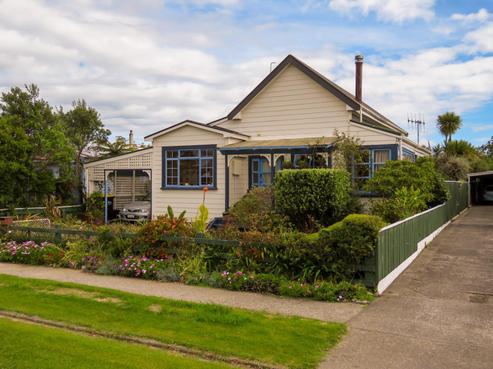 8 Watson Street, Westport