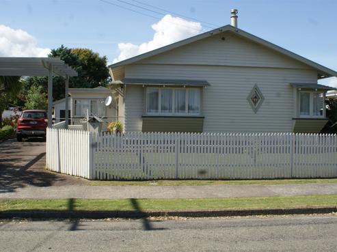 8 Dittmer Street, Otaki