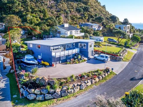 6 Pacific Drive, Tairua