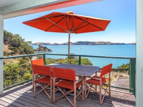 44 Puriri Road, Te Kouma