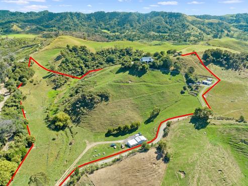 302A Withy Road, Manawahe