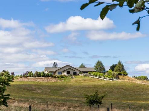 246 Tuhingamata Road, Oruanui