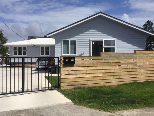 56 Cobham Crescent, Kelston