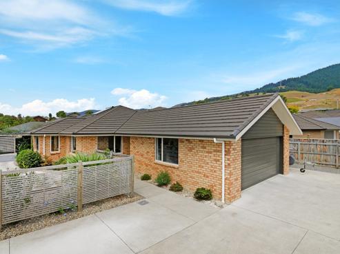 82 Washbourn Drive, Richmond