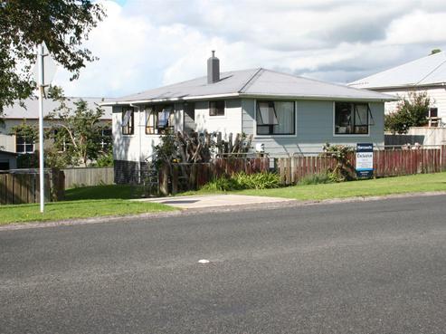 32 Cracroft Street, Waitara