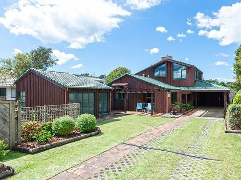 8 Harrybrook Road, Green Bay