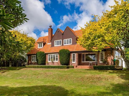 10C Military Road, Boulcott