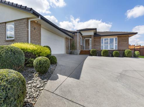 20 Alford Place, Huntington