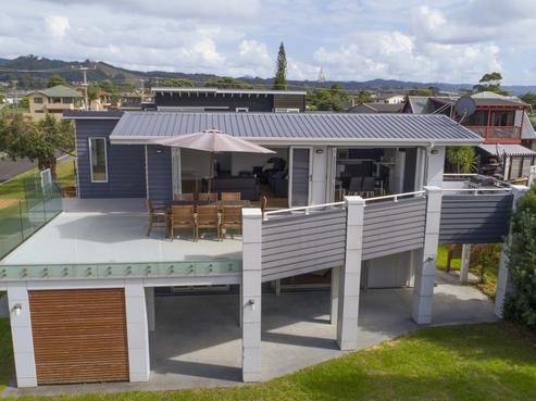 301 Rangi Avenue, Whangamata