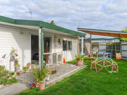 105B Norton Road, Akina