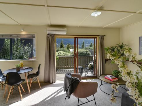 556B Peninsula Road, Kelvin Heights