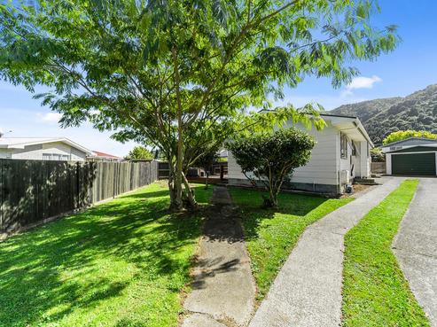 5 Nevada Grove, Totara Park