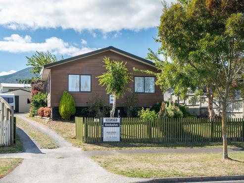 95 Arthur Crescent, Hilltop