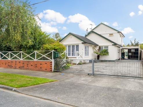 52 Brentwood Street, Trentham