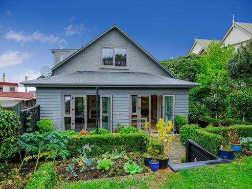 9 Bellevue Street, Belleknowes