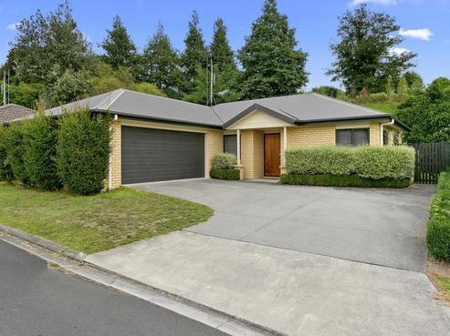 31/2 Grace Avenue, Leamington