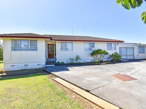 30 Zelda Avenue, Clover Park