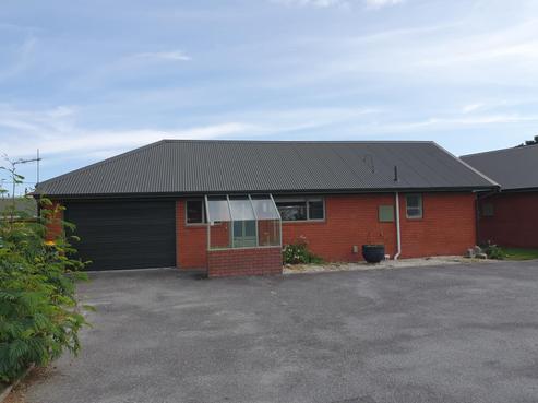 184C Preston Road, Blaketown