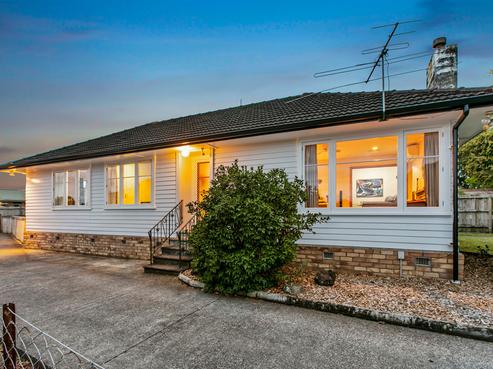118 Kervil Avenue, Te Atatu Peninsula
