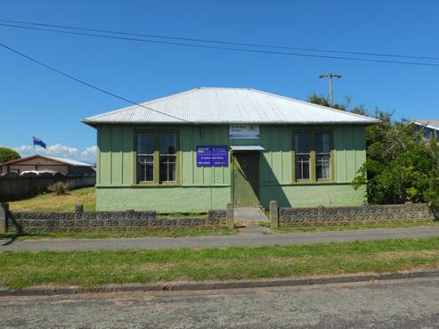16 Whyte Street, Foxton