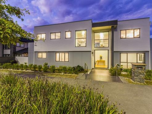 37 Te Oneroa Way, Long Bay