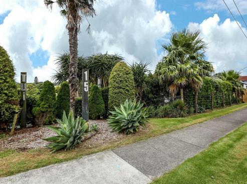 15 Lawry Street, Blagdon