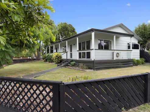 7 Garland Drive, Saint Andrews