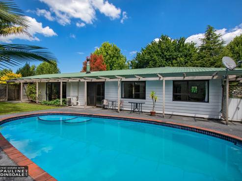 8 Newton Road, Maungatapere