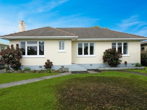 34 Tarahua Road, Vogeltown